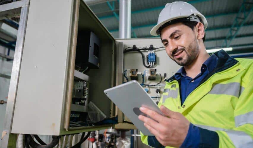 Engineer annual maintenance contract AMC service industrial monitoring equipment electrical panel